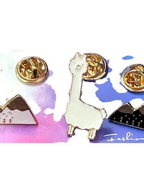 Llama Mountain Lapel Pin Animal South Boarder Brooch Badge Jewelry Accessories